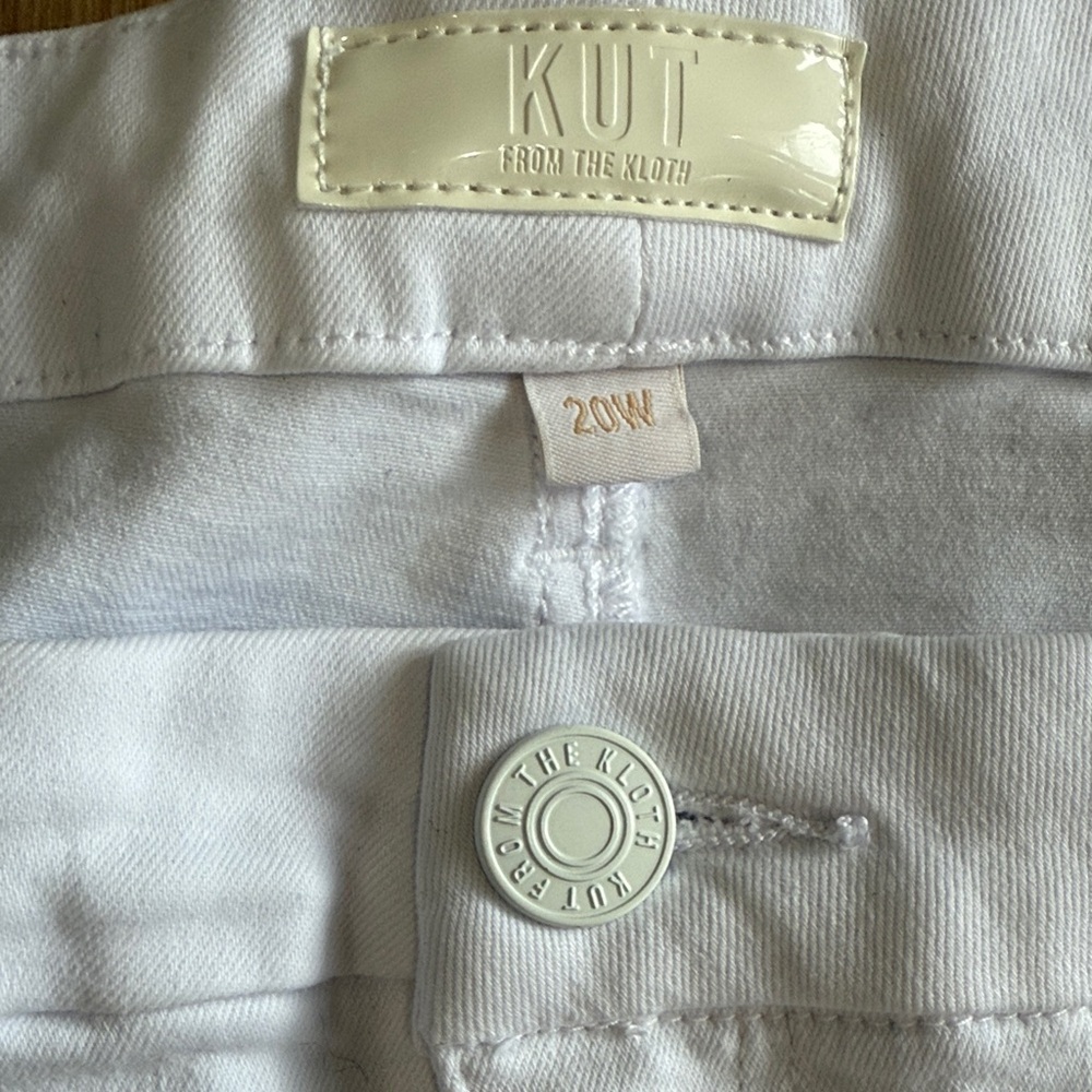Kut from the Kloth White Stretch Jeans - Picture 2 of 9